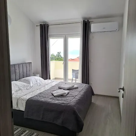 Apartment Tanya Rijeka Exterior photo